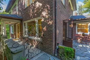 2306 Lake Park Dr S, Seattle, WA 98144 - Photo 3