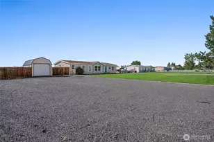 3354 NE Firouzi Dr, Moses Lake, WA 98837 - Photo 31