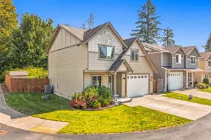 238 NE Tronson Cir, Bremerton, WA 98311 - Photo 3