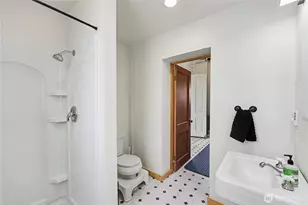 1027 W 7th St, Port Angeles, WA 98363 - Photo 19