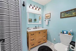 1027 W 7th St, Port Angeles, WA 98363 - Photo 7