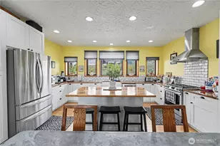 1027 W 7th St, Port Angeles, WA 98363 - Photo 5