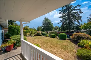 922 NE 150th St, Shoreline, WA 98155 - Photo 3