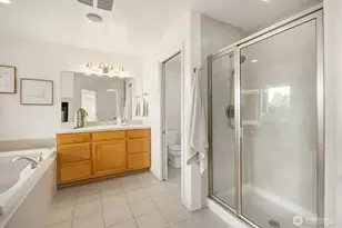 9021 Sand Point Way NE, Seattle, WA 98115 - Photo 17