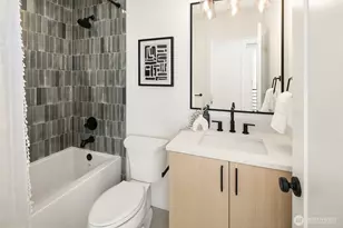 2528 30th Ave W, Seattle, WA 98199 - Photo 9