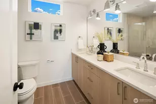2528 30th Ave W, Seattle, WA 98199 - Photo 11
