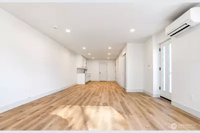 11647 Beacon Avenue S, Seattle, WA 98178 - Photo 21