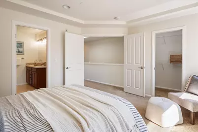 1804 10th Avenue NE #1320, Issaquah, WA 98029 - Photo 19