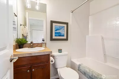 1804 10th Avenue NE #1320, Issaquah, WA 98029 - Photo 25