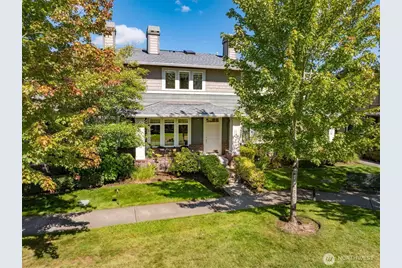 1804 10th Avenue NE #1320, Issaquah, WA 98029 - Photo 1