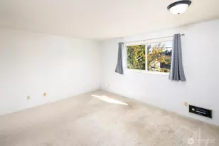 12035 32nd Ave NE, Seattle, WA 98125 - Photo 11