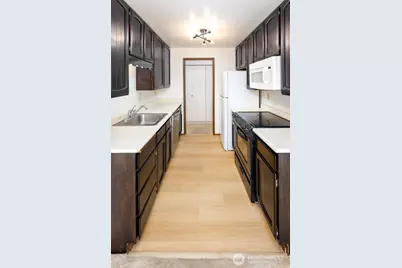 12035 32nd Avenue NE #304, Seattle, WA 98125 - Photo 5