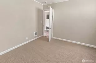 3810 S Asotin St, Tacoma, WA 98418 - Photo 11
