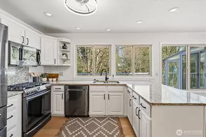 16018 36th Avenue NE, Lake Forest Park, WA 98155 - Photo 11