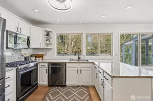 16018 36th Ave NE, Lake Forest Park, WA 98155 - Photo 11