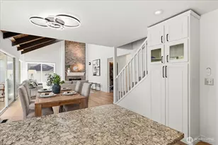 16018 36th Ave NE, Lake Forest Park, WA 98155 - Photo 9