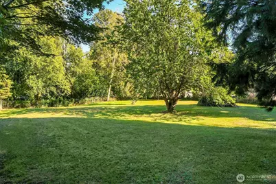 18021 Waverly Drive, Snohomish, WA 98296 - Photo 31