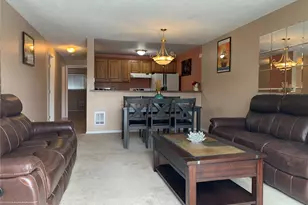 31003 14th Ave S, Federal Way, WA 98003 - Photo 3