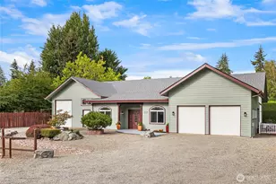 11033 Mandus Olson Rd NE, Bainbridge Island, WA 98110 - Photo 3