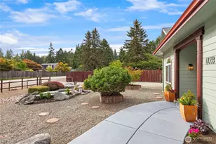 11033 Mandus Olson Rd NE, Bainbridge Island, WA 98110 - Photo 5