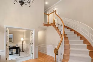 18138 NE 130th Pl, Redmond, WA 98052 - Photo 3