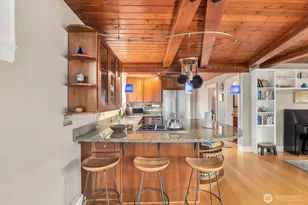 3146 Portage Bay Pl E, Seattle, WA 98102 - Photo 5