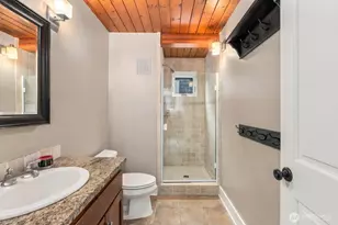3146 Portage Bay Pl E, Seattle, WA 98102 - Photo 21
