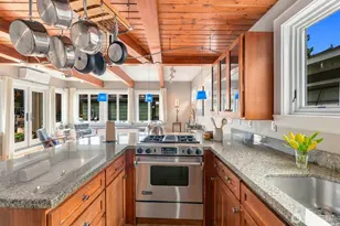 3146 Portage Bay Pl E, Seattle, WA 98102 - Photo 7