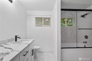 3240 90th Pl SE, Mercer Island, WA 98040 - Photo 19
