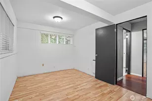 3240 90th Pl SE, Mercer Island, WA 98040 - Photo 13