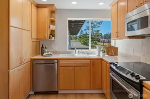 7430 143rd Ave NE, Redmond, WA 98052 - Photo 9