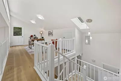 25025 NE 52nd Place, Redmond, WA 98053 - Photo 31