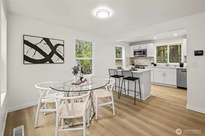 25025 NE 52nd Place, Redmond, WA 98053 - Photo 7