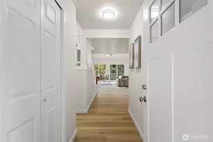 25025 NE 52nd Pl, Redmond, WA 98053 - Photo 5
