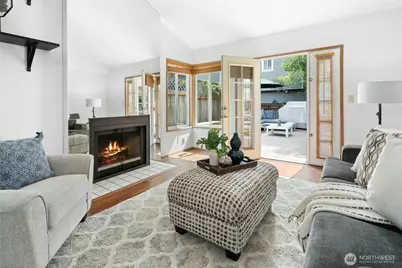 10141 NE 126th Street, Kirkland, WA 98034 - Photo 1