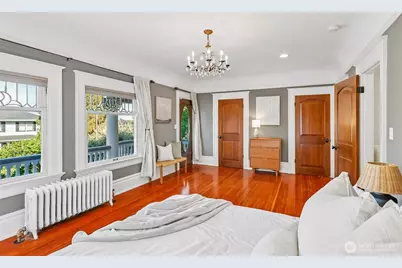 5260 16th Avenue NE, Seattle, WA 98105 - Photo 25