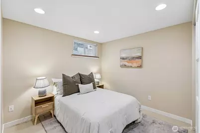 5260 16th Avenue NE, Seattle, WA 98105 - Photo 33