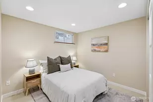 5260 16th Ave NE, Seattle, WA 98105 - Photo 33