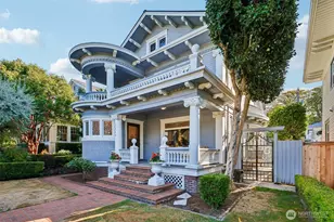 5260 16th Ave NE, Seattle, WA 98105 - Photo 3