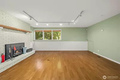8051 NE Paulanna Lane, Bainbridge Island, WA 98110 - Photo 35