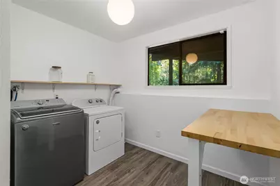 8051 NE Paulanna Lane, Bainbridge Island, WA 98110 - Photo 37