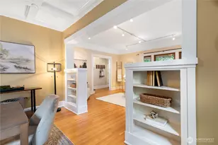 2141 7th Ave W, Seattle, WA 98119 - Photo 11