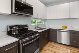 4407 44th Ave SW, Seattle, WA 98116 - Photo 15
