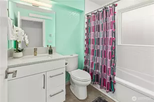 4407 44th Ave SW, Seattle, WA 98116 - Photo 5