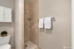 350 Grow Ave NW, Bainbridge Island, WA 98110 - Photo 21