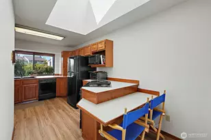 3821 Commencement Bay Dr N, Tacoma, WA 98407 - Photo 13