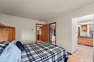 3821 Commencement Bay Dr N, Tacoma, WA 98407 - Photo 17