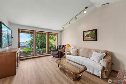 3821 Commencement Bay Drive N, Tacoma, WA 98407 - Photo 7