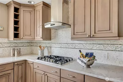 8601 54th Place W, Mukilteo, WA 98275 - Photo 15