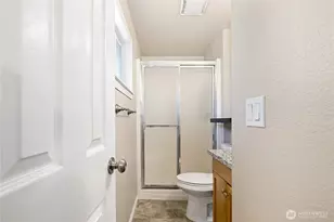 15914 57th Ave Ct E, Puyallup, WA 98375 - Photo 17